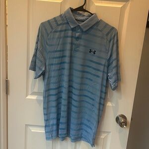 Mens Under Armour Golf polo. Size Medium.